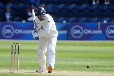 040525 - Glamorgan v Derbyshire - Rothesay County Championship - Alex Thomson of Derbyshire batting