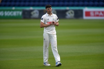 040525 - Glamorgan v Derbyshire - Rothesay County Championship - Ned Leonard of Glamorgan