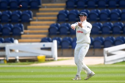 040525 - Glamorgan v Derbyshire - Rothesay County Championship - Asa Tribe of Glamorgan