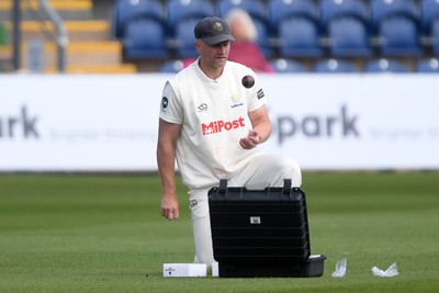 040525 - Glamorgan v Derbyshire - Rothesay County Championship - Timm Van Der Gugten of Glamorgan