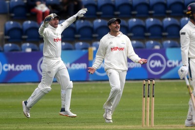 040525 - Glamorgan v Derbyshire - Rothesay County Championship - Chris Cooke and Kiran Carlson of Glamorgan