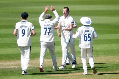 040525 - Glamorgan v Derbyshire - Rothesay County Championship - Asa Tribe of Glamorgan is LBW to Blair Tickner of Derbyshire and celebrates with team mates