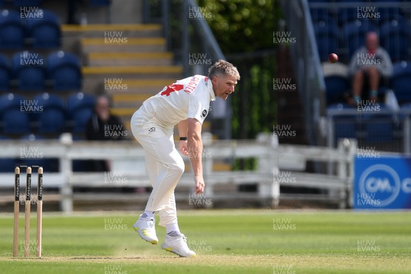 040525 - Glamorgan v Derbyshire - Rothesay County Championship - Timm Van Der Gugten of Glamorgan bowling