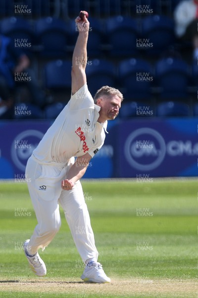 040525 - Glamorgan v Derbyshire - Rothesay County Championship - Timm Van Der Gugten of Glamorgan bowling