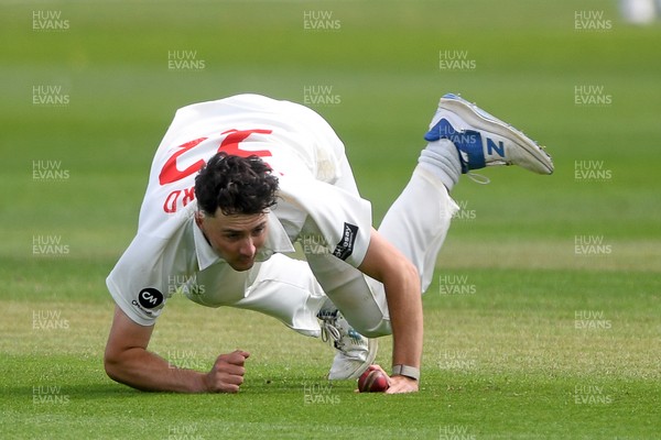 040525 - Glamorgan v Derbyshire - Rothesay County Championship - Ned Leonard of Glamorgan catches the ball