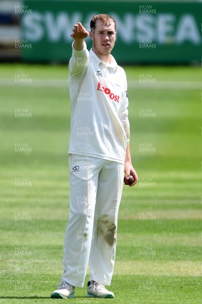 040525 - Glamorgan v Derbyshire - Rothesay County Championship - Ben Kellaway of Glamorgan