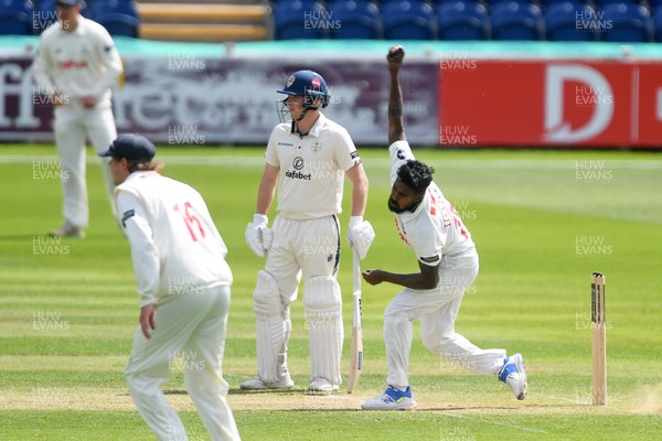 040525 - Glamorgan v Derbyshire - Rothesay County Championship - Asitha Fernando of Glamorgan bowling