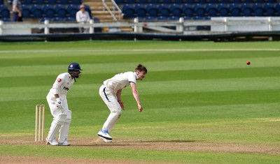 120424 - Glamorgan v Derbyshire - Vitality County Championship, Division 2 - Blair Tickner of Derbyshire bowling