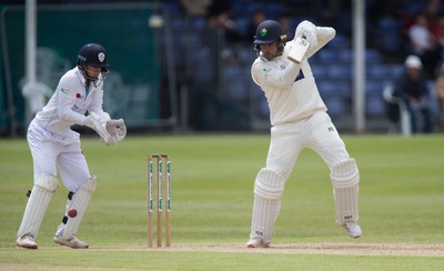 Glamorgan v Derbyshire 120619