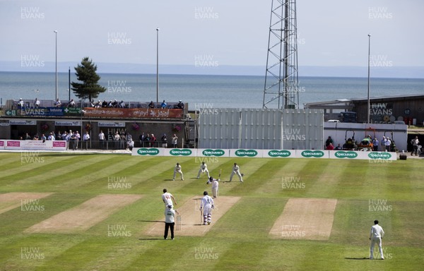 210618 - Glamorgan v Derbyshire - Specsavers County Championship Division Two - General View of St Helens