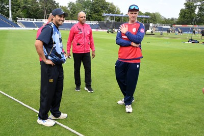 060625 - Glamorgan v Essex - T20 Vitality Blast - Coin Toss