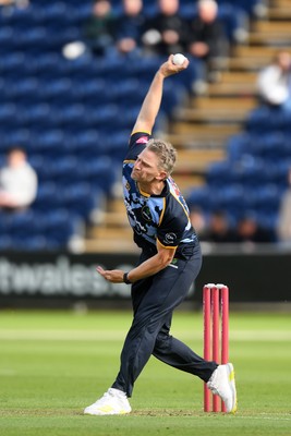 060625 - Glamorgan v Essex - T20 Vitality Blast - Timm Van Der Gugten of Glamorgan bowling