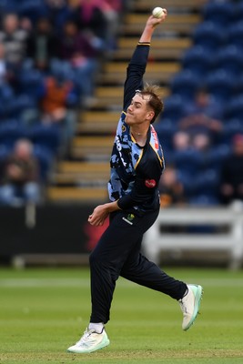 060625 - Glamorgan v Essex - T20 Vitality Blast - Ben Kellaway of Glamorgan bowling