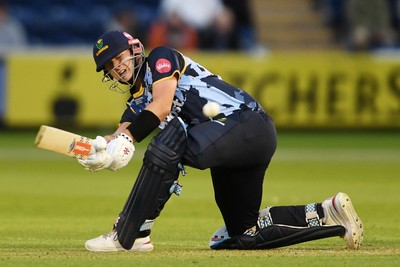 060625 - Glamorgan v Essex - T20 Vitality Blast - Will Smale of Glamorgan batting