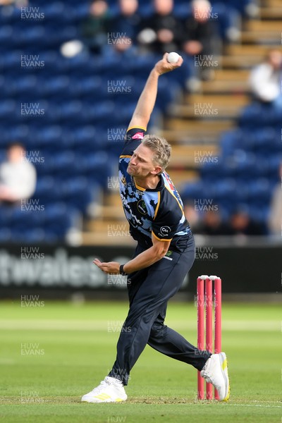 060625 - Glamorgan v Essex - T20 Vitality Blast - Timm Van Der Gugten of Glamorgan bowling