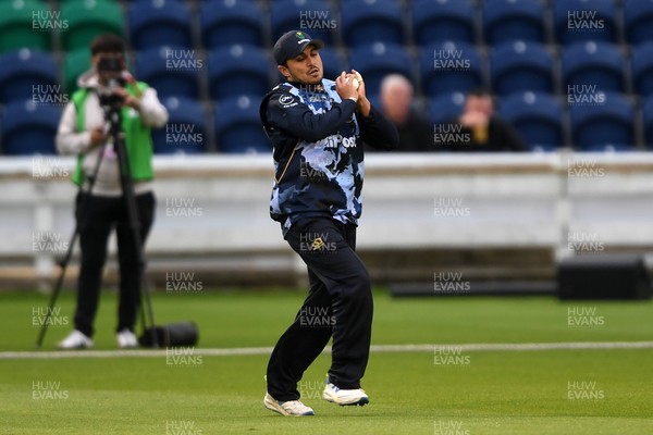 060625 - Glamorgan v Essex - T20 Vitality Blast - Kiran Carlson of Glamorgan catches the ball to dismiss Shane Snater of Essex