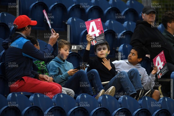 060625 - Glamorgan v Essex - T20 Vitality Blast - Fans
