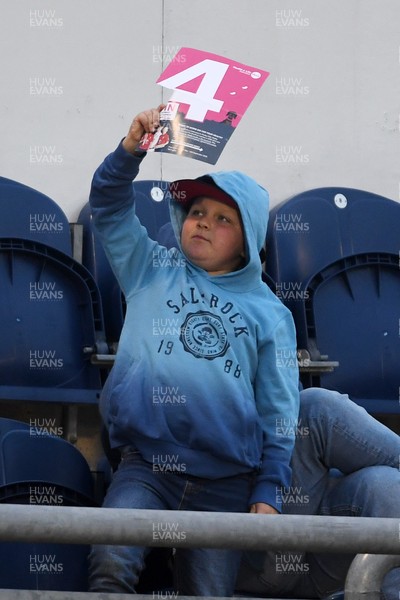 060625 - Glamorgan v Essex - T20 Vitality Blast - Fans