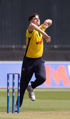 070826 - Glamorgan v Essex, Metro Bank One Day Cup - Romano Franco of Glamorgan bowls
