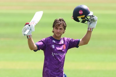 070826 - Glamorgan v Essex, Metro Bank One Day Cup - Luc Benkenstein of Essex celebrates as he makes his 100