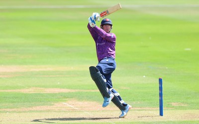 070826 - Glamorgan v Essex, Metro Bank One Day Cup - Simon Harmer of Essex hits a six