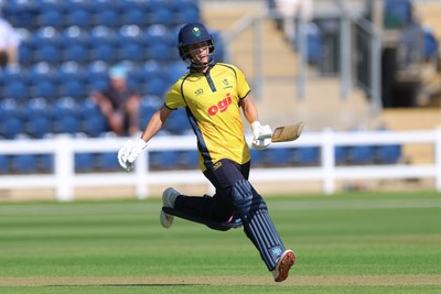070826 - Glamorgan v Essex, Metro Bank One Day Cup - Jack Hope-Bell of Glamorgan adds the runs