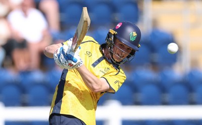 070826 - Glamorgan v Essex, Metro Bank One Day Cup - Harry Wallace of Glamorgan hits a four
