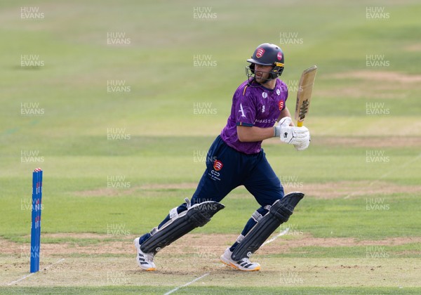 070826 - Glamorgan v Essex, Metro Bank One Day Cup - Noah Thain of Essex plays a shot