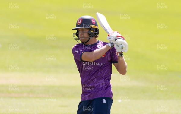 070826 - Glamorgan v Essex, Metro Bank One Day Cup - Luc Benkenstein of Essex plays a shot