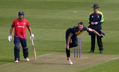 Glamorgan v Essex 170419