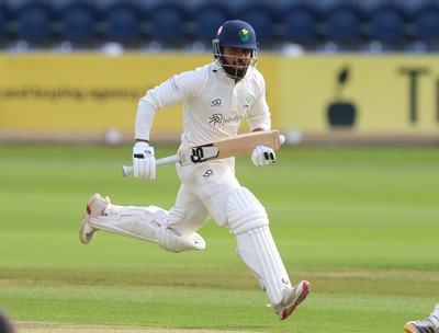 240926 Glamorgan v Essex, Rothesay County Championship Division 1 - Zain ul Hassan of Glamorgan add the runs