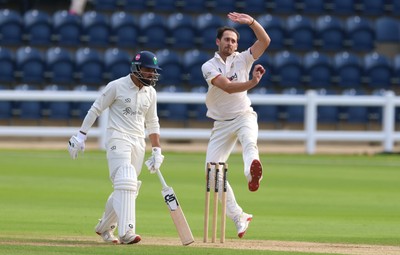 240926 Glamorgan v Essex, Rothesay County Championship Division 1 - Zaman Akhter of Essex bowls