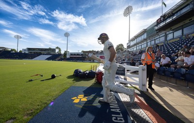 240926 Glamorgan v Essex, Rothesay County Championship Division 1 - Colin Ingram of Glamorgan takes to the wicket as he replaces Ben Kellaway of Glamorgan who was out lbw