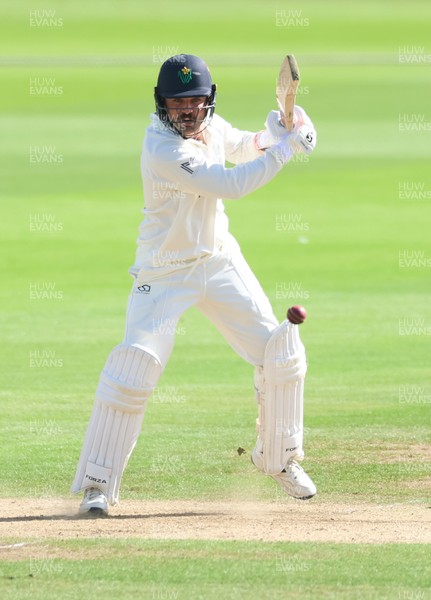 240926 Glamorgan v Essex, Rothesay County Championship Division 1 - Kiran Carlson of Glamorgan plays a shot