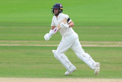 250926 Glamorgan v Essex, Rothesay County Championship Division 1 - Billy Root of Glamorgan plays a shot