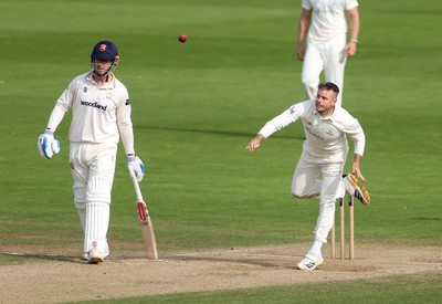 260926 - Glamorgan v Essex - Rothesay County Championship Division 1 - Mason Crane of Glamorgan bowling