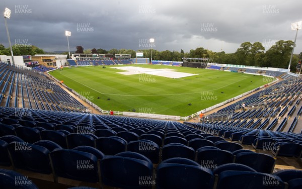 090819 - Glamorgan v Essex Eagles, Vitality Blast - A general view of Sophia Gardens Cardiff as the covers are in place ahead of the start of match