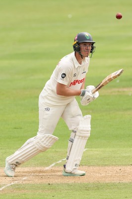010725  Glamorgan v Gloucestershire, Rothesay County Championship Division 2 - Ben Kellaway plays a shot