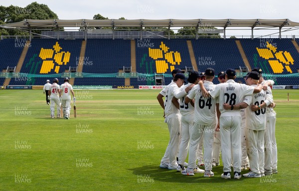 010725  Glamorgan v Gloucestershire, Rothesay County Championship Division 2 - Colin Ingram of Glamorgan and Ben Kellaway of Glamorgan resume their 200 plus run partnership as they head back out to the wicket after lunch
