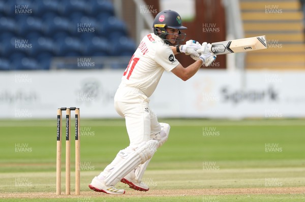 010725  Glamorgan v Gloucestershire, Rothesay County Championship Division 2 - Andy Gorvin of Glamorgan plays a shot