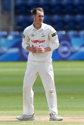 020725 - Glamorgan v Gloucestershire - Rothesay County Championship - Ben Kellaway of Glamorgan bowling
