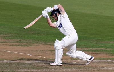 Glamorgan v Gloucestershire 120921