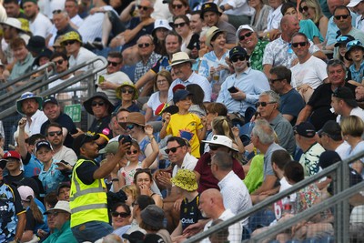 130725 - Glamorgan v Gloucestershire - T20, Vitality Blast - Fans