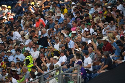 130725 - Glamorgan v Gloucestershire - T20, Vitality Blast - Fans