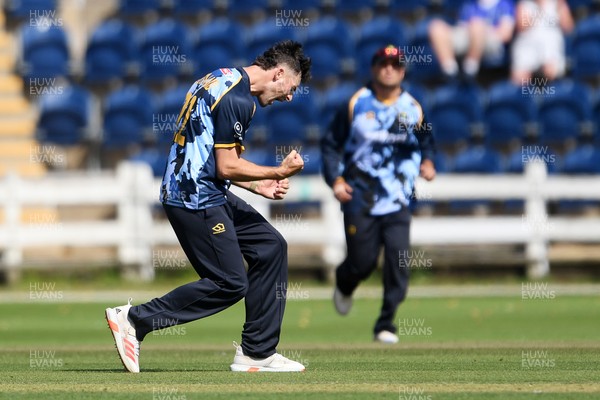 130725 - Glamorgan v Gloucestershire - T20, Vitality Blast - Ned Leonard of Glamorgan bowls the ball to dismiss Jack Taylor of Gloucestershire 