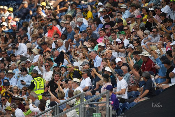 130725 - Glamorgan v Gloucestershire - T20, Vitality Blast - Fans