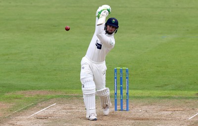 Glamorgan v Gloucestershire 130921