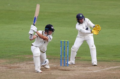 Glamorgan v Gloucestershire 140921