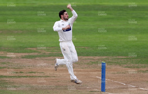 140921 - Glamorgan v Gloucestershire - LV= County Championship - Andrew Salter of Glamorgan bowling