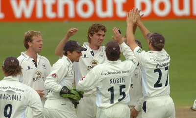 15.08.08 .. Glamorgan v Gloucestershire, LV County Championship, Swalec Stadium, Cardiff. - Gloucestershire bowler Oliver Newby celebrates taking Glamorgans Grant LBW  